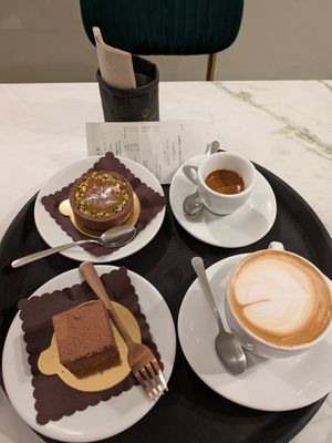  at Cortese Café 900 in Florence