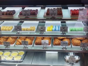  at Le Gourmand in Newtown