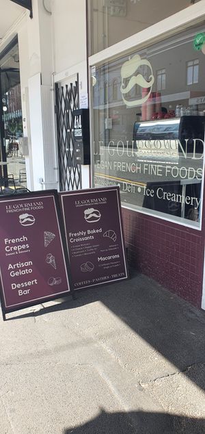  at Le Gourmand in Newtown