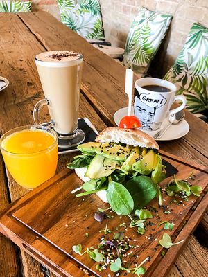 tofu and juice at Panorama in Barcelona