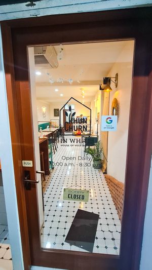 Entrance at Khun Churn in White in Bangkok