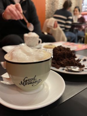   at Emilie and the Cool Kids in Reims