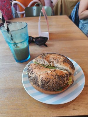  at Emilie and the Cool Kids in Reims