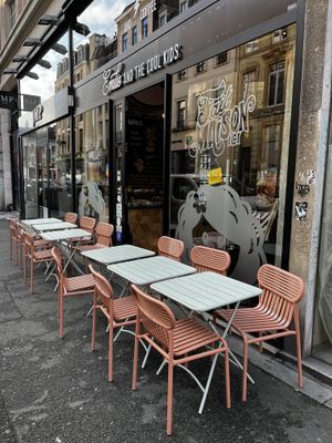   at Emilie and the Cool Kids in Lille