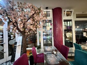 inside at Wonder Waffel - Hohenstaufenring in Cologne