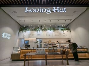  at Loving Hut - OC Nový Smíchov in Prague