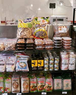 Comptoir épicerie at Mangala in Montreal