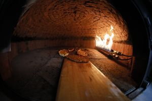 Vegan Lahmacun at Vegan Masa in Istanbul