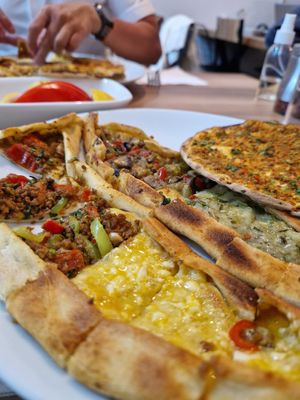 Lahmacun and Pide at Vegan Masa in Istanbul