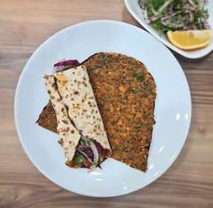 Vegan Lahmacun 🌱   at Vegan Masa in Istanbul