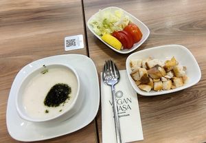 Vegan yogurt soup at Vegan Masa in Istanbul