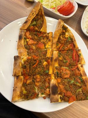 Kıymalı pide at Vegan Masa in Istanbul