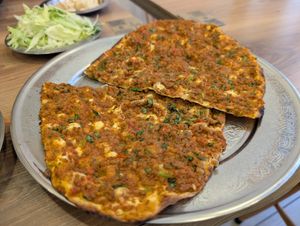 Lahmacun at Vegan Masa in Istanbul