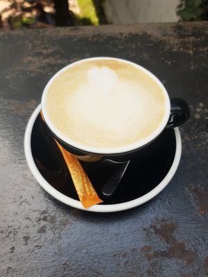 Coffee at Simbio in Bucharest