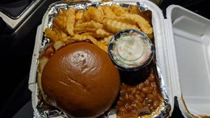 BBQ sandwich plate at Imagine Vegan Cafe in Memphis