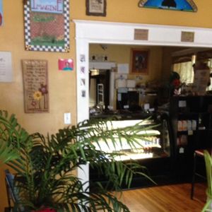 inside at Imagine Vegan Cafe in Memphis