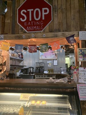 Counter at Imagine Vegan Cafe in Memphis