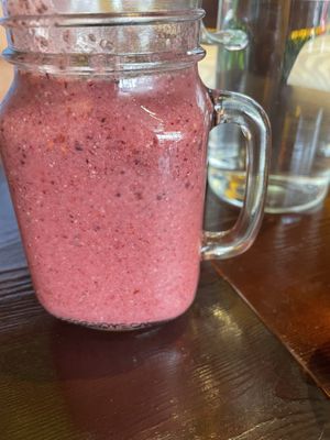 Berry smoothie at Paradisescape in Brunswick