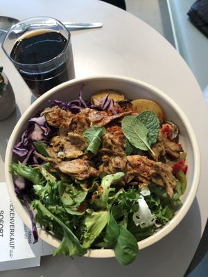 Döner Bowl (Vegan)  at beets&roots  in Dusseldorf