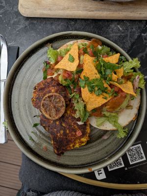 Huevos rancheros with vegan egg substitute at ST. LOUIS The Breakfast Company in Cologne