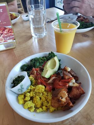  at Eight + Sand Kitchen in Charlotte