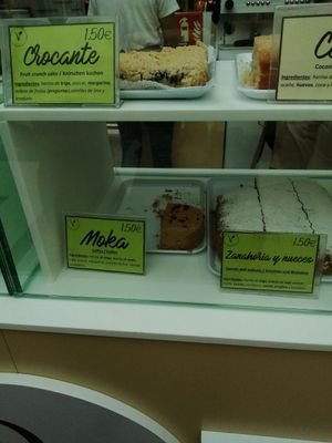 Opciones veganas at Dulces Juana in Tenerife