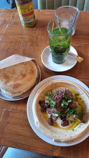  at Esh Pitabar in Amsterdam