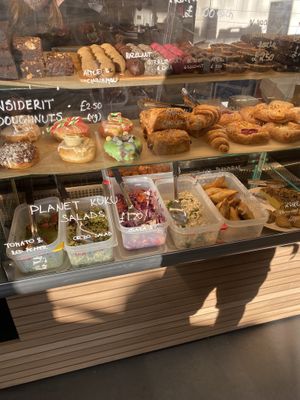 Lunch options at The Refillery - Waverley  in Edinburgh