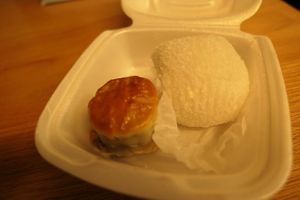 Lotus mooncake (left) and red bean mochi (right) at Chiu Quon Bakery & Dim Sum in Chicago