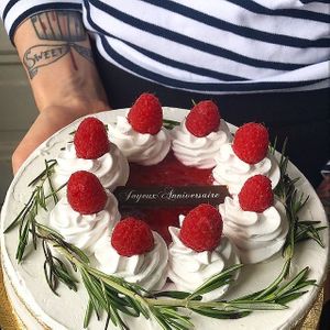 Raspberry vanilla cake. at Cloud Cakes -  Notre Dame de Lorette in Paris