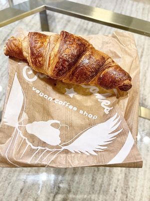   at Cloud Cakes -  Notre Dame de Lorette in Paris