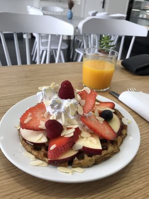   at Cloud Cakes -  Notre Dame de Lorette in Paris