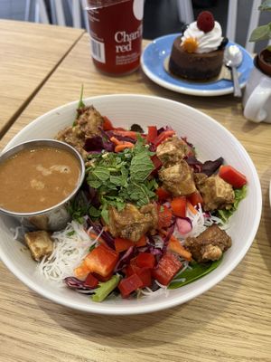 Salade du jour  at Cloud Cakes -  Notre Dame de Lorette in Paris