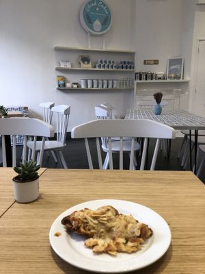 Place  at Cloud Cakes -  Notre Dame de Lorette in Paris