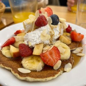   at Cloud Cakes -  Notre Dame de Lorette in Paris