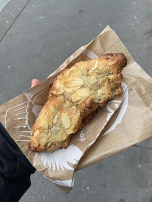 Almond croissant #Veganuary at Cloud Cakes -  Notre Dame de Lorette in Paris