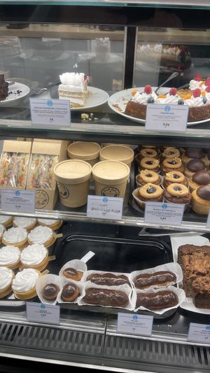   at Cloud Cakes -  Notre Dame de Lorette in Paris