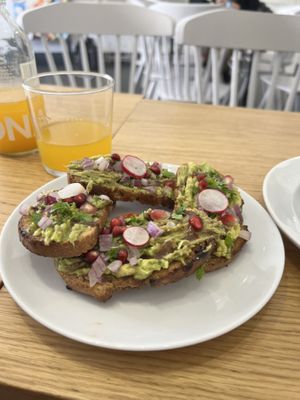   at Cloud Cakes -  Notre Dame de Lorette in Paris