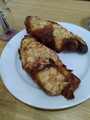  at Cloud Cakes -  Notre Dame de Lorette in Paris