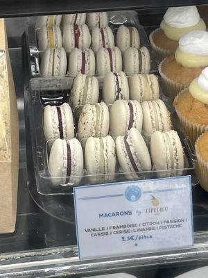 Macaron Giardino   at Cloud Cakes -  Notre Dame de Lorette in Paris