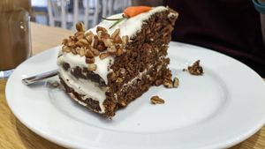 Carrot cake at Cloud Cakes -  Notre Dame de Lorette in Paris