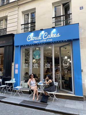   at Cloud Cakes -  Notre Dame de Lorette in Paris