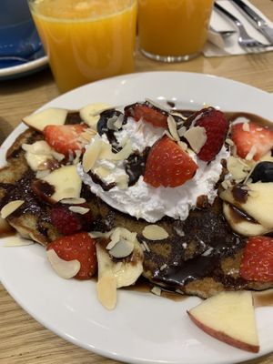   at Cloud Cakes -  Notre Dame de Lorette in Paris