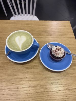   at Cloud Cakes -  Notre Dame de Lorette in Paris