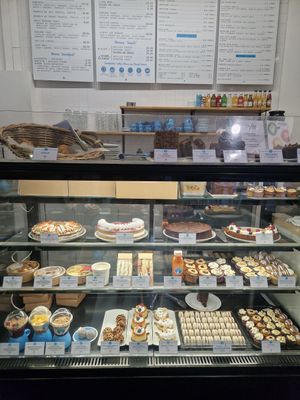  at Cloud Cakes -  Notre Dame de Lorette in Paris