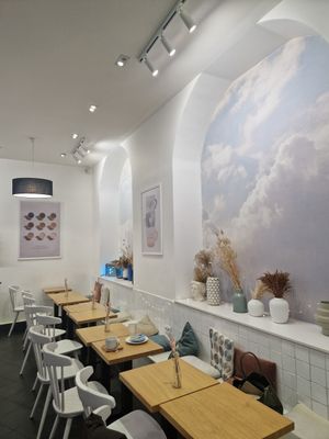  at Cloud Cakes -  Notre Dame de Lorette in Paris