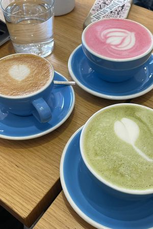 Beetroot latte, matcha latte, cappuccino   at Cloud Cakes -  Notre Dame de Lorette in Paris