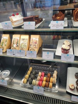  at Cloud Cakes -  Notre Dame de Lorette in Paris