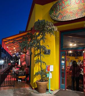 outdoor seating on 5th ave   at Jimmy Carter's in San Diego