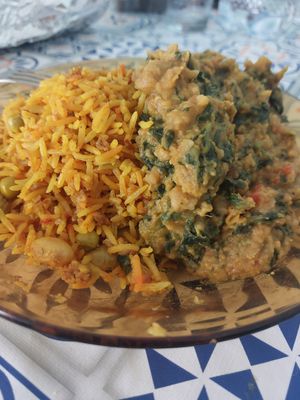 1/2 porzione di riso e 1/2 di lenticchie at Indian Curry Restaurant in Catania